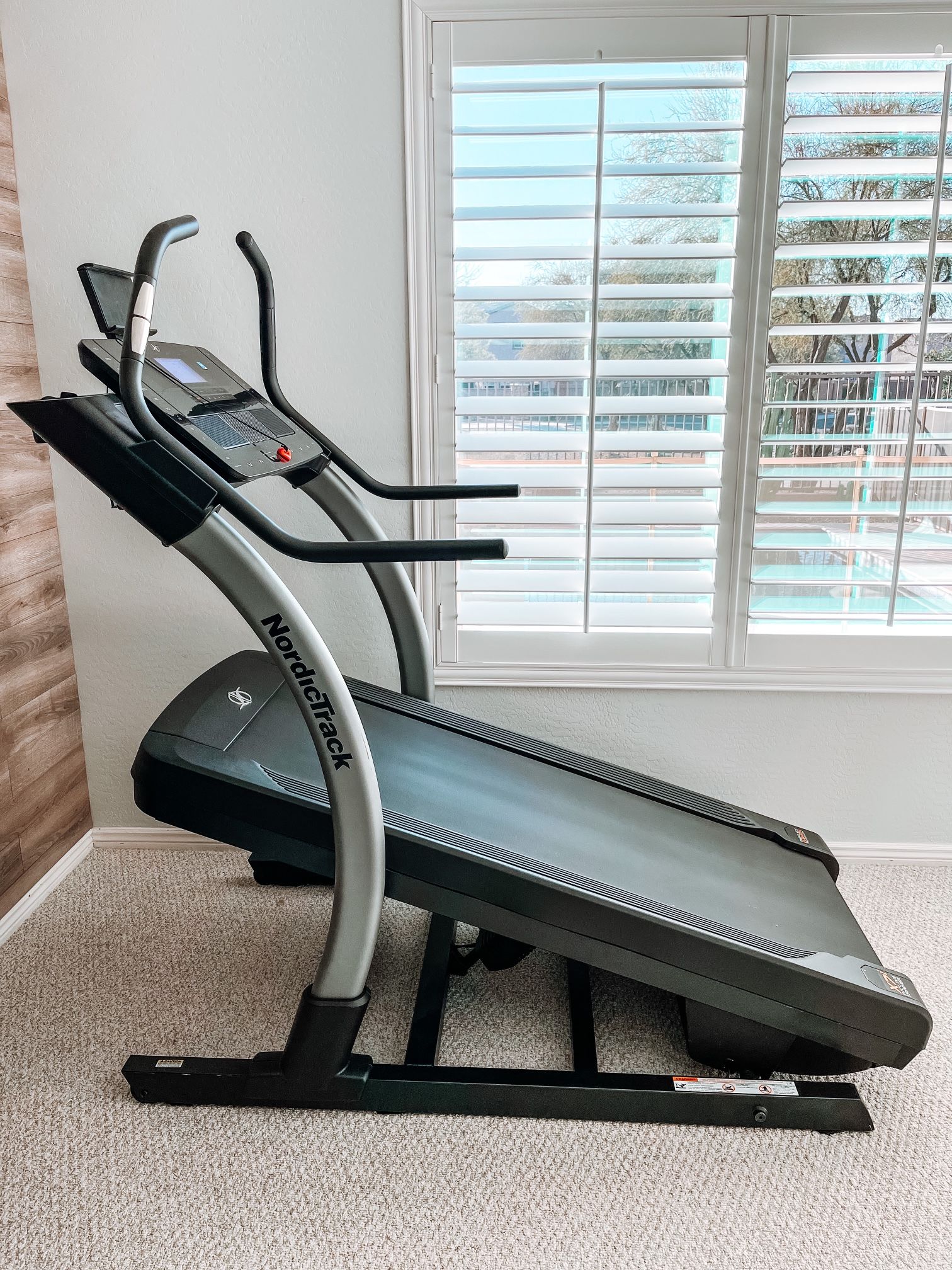 Treadmill - NordicTrack Incline Trainer X7i