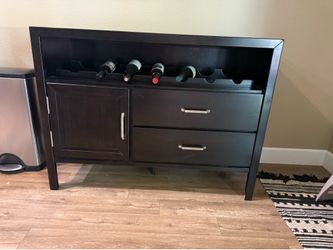 Buffet/wine rack