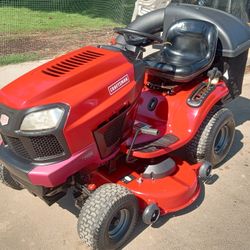 Craftsman T2500 Riding Mower 