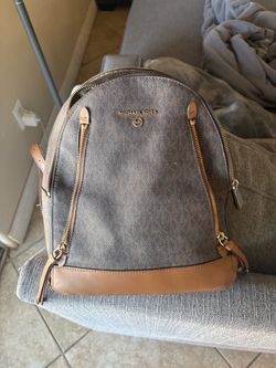 michael kors back pack