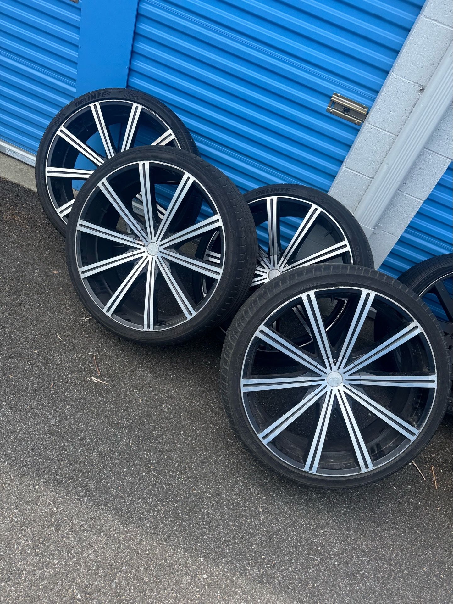 26” 6 Lug Universal Rims & Tires
