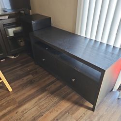 Table And Side Table ...