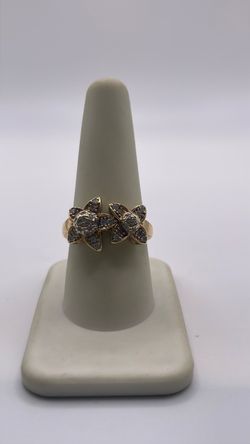 14k gold double flower ring with CZ