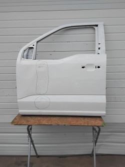 2021-2025 Ford F150 Front Door 
