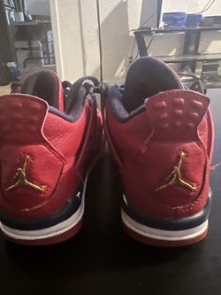 Air Jordan Retro 4 Fair Condition Size 3.5 thanks