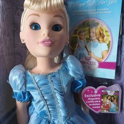 Cinderella  Disney  Princess & Me, NIB, 19" Doll