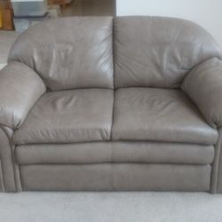 Leather Furniture 