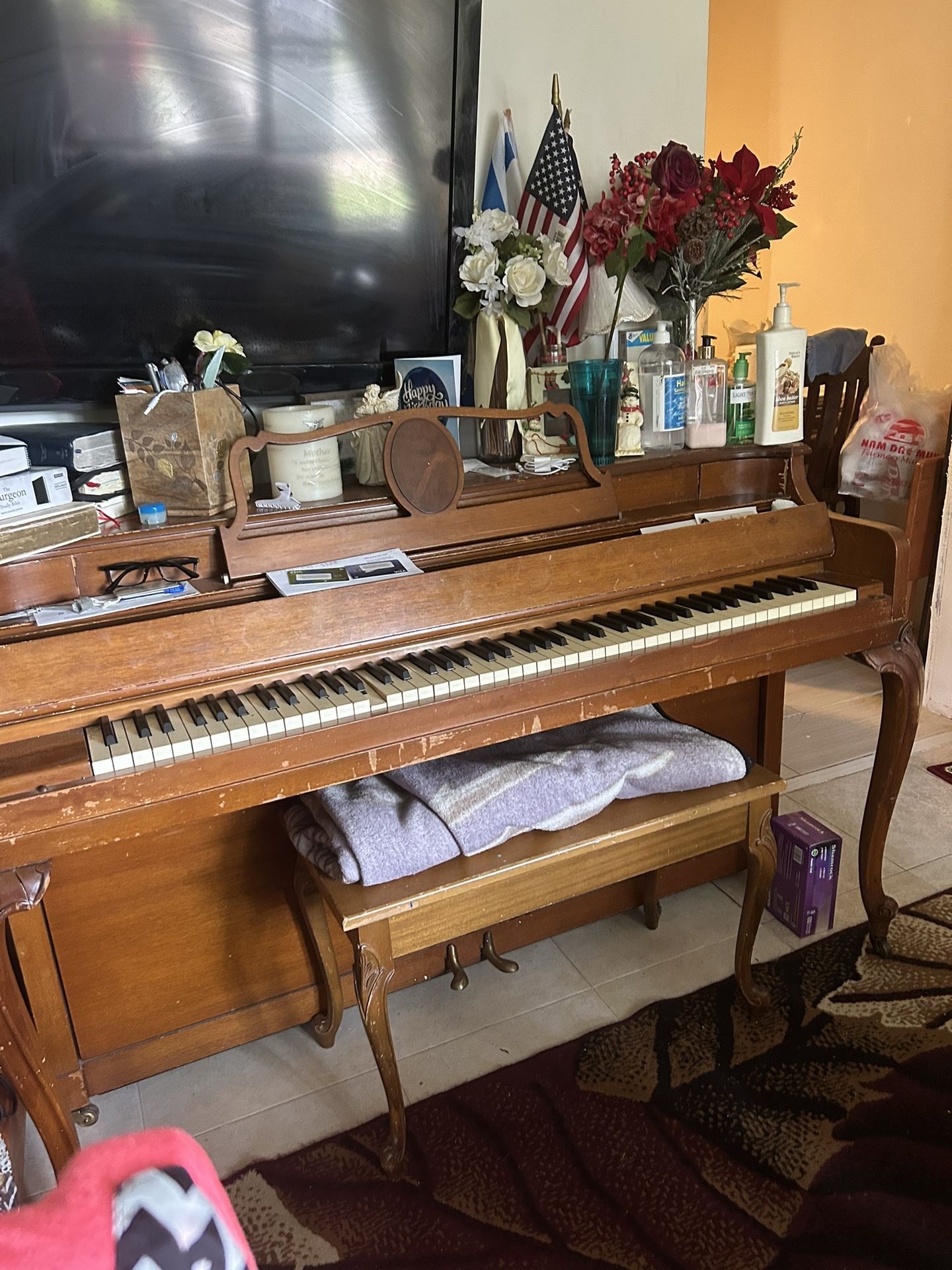 All Wood piano