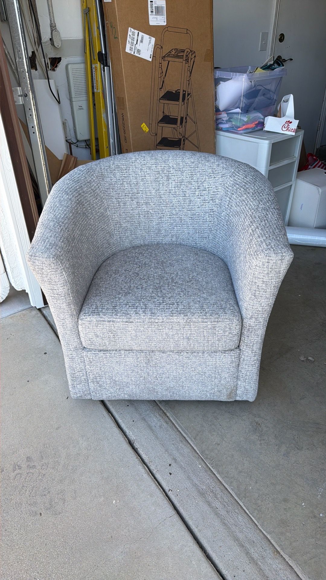 Swivel chair