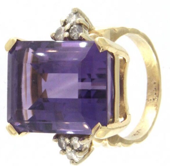 Women’s Cluster Ring 14kt Yellow Gold