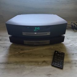 Bose Wave Music System CD Radio W/ 3 Disc Multi CD Changer & 2 Controllers