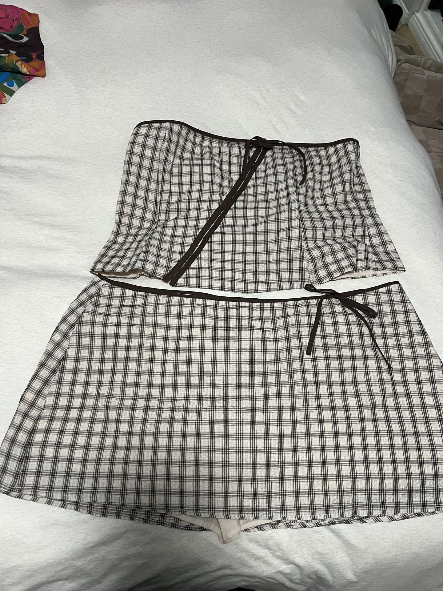 Plus Size Clothes - US 18