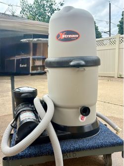 POOL OWNERS—Save BIG vs buying new!! HAYWARD XStream Filtration System + Hayward PowerFlo Matrix Pump— EXCELLENT CONDITION!!