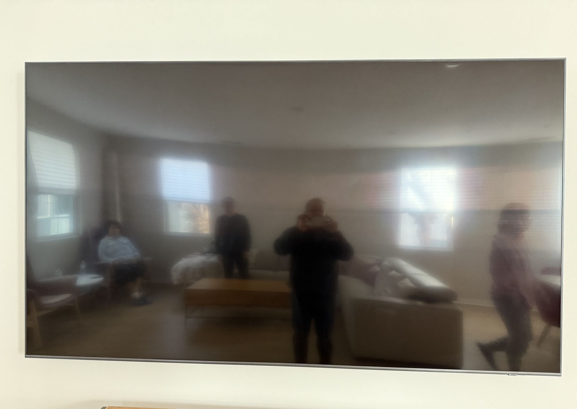 Samsung - 85” Class DU8000 Series Crystal UHD