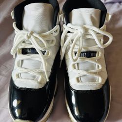 Jordan 11 (concord)