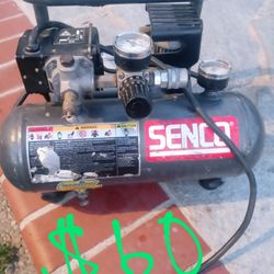 Senco 1 gal Horizontal Portable Hand-Held Air Compressor 125 psi 1/2 HP

