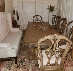 French Provincial Dining Table with Chairs