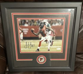 Julio Jones Signed Photo