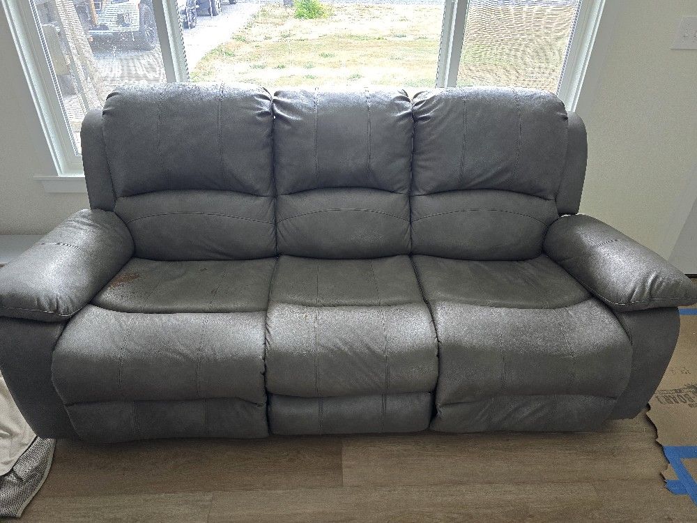Reclining Couches