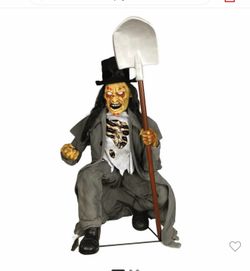 Halloween Animated Crouching Grave Digger