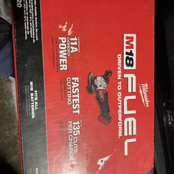 Milwaukee M18 Fuel Grinder 