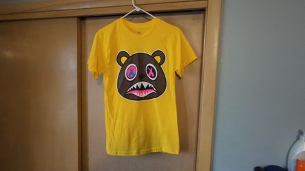 Men’s BAWS Crazy Bear Graphic Yellow T Shirt Size M