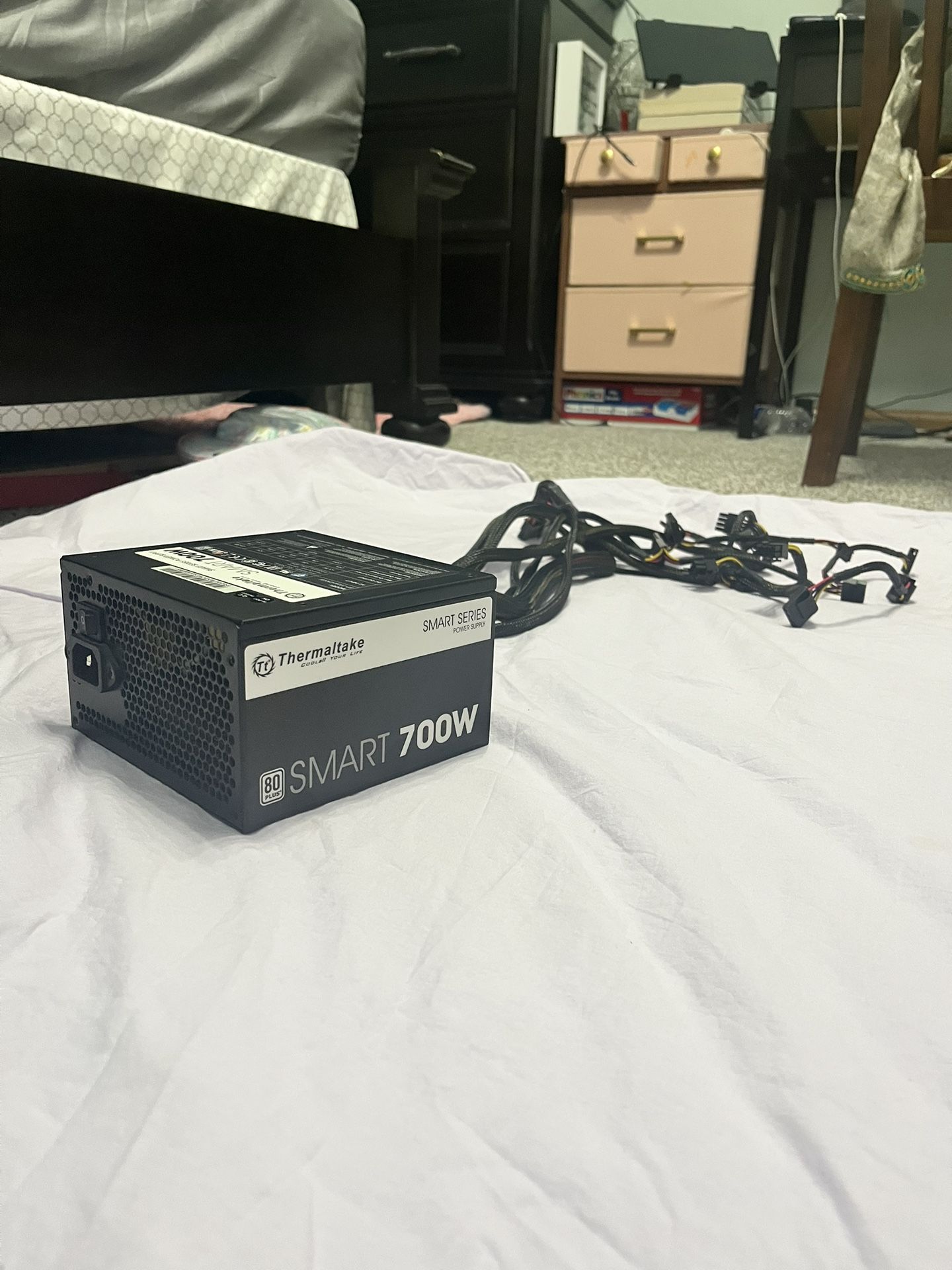 ThermalTake 700 W 80 Rated Smart PSU