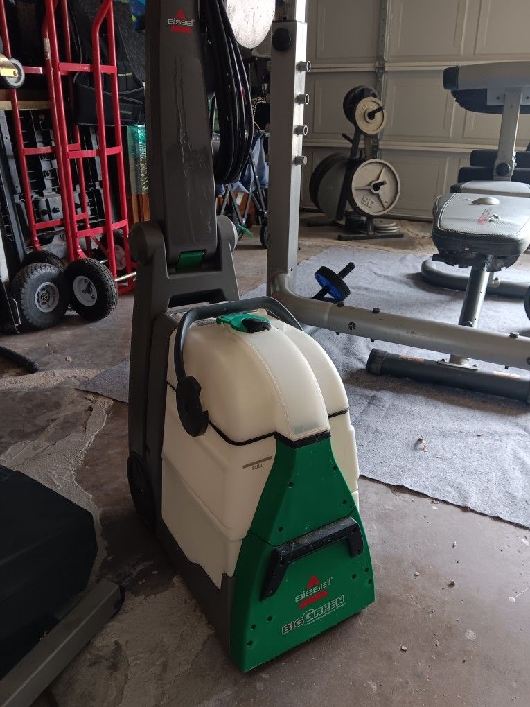 Bissel Big Big Green Carpet Cleaner
