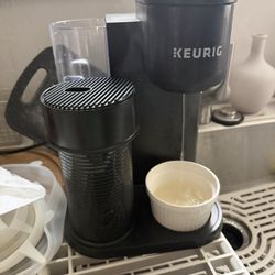 Keurig Single Serve Coffee And Milk Frother