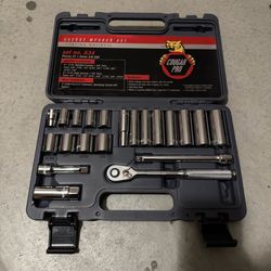 Cougar 3/8" Drive, 21 Piece 12 pt Standard & Deep SAE Socket Set - No. A34