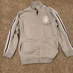 Men's XL Ecko Unlimited gray zip up. Lot 14