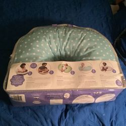 Feeding And Infant Support Pillow