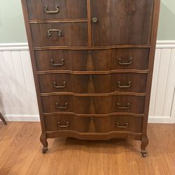 Beautiful Chest Of Drawers