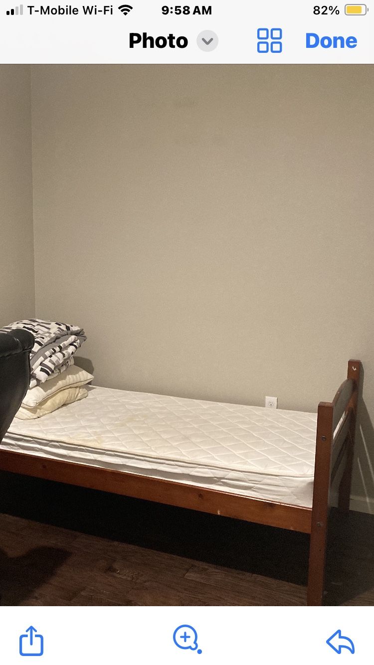 Twin Bed