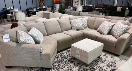 Brand New perfect Offer! Living Room Sectional with Chaise ottoman separately