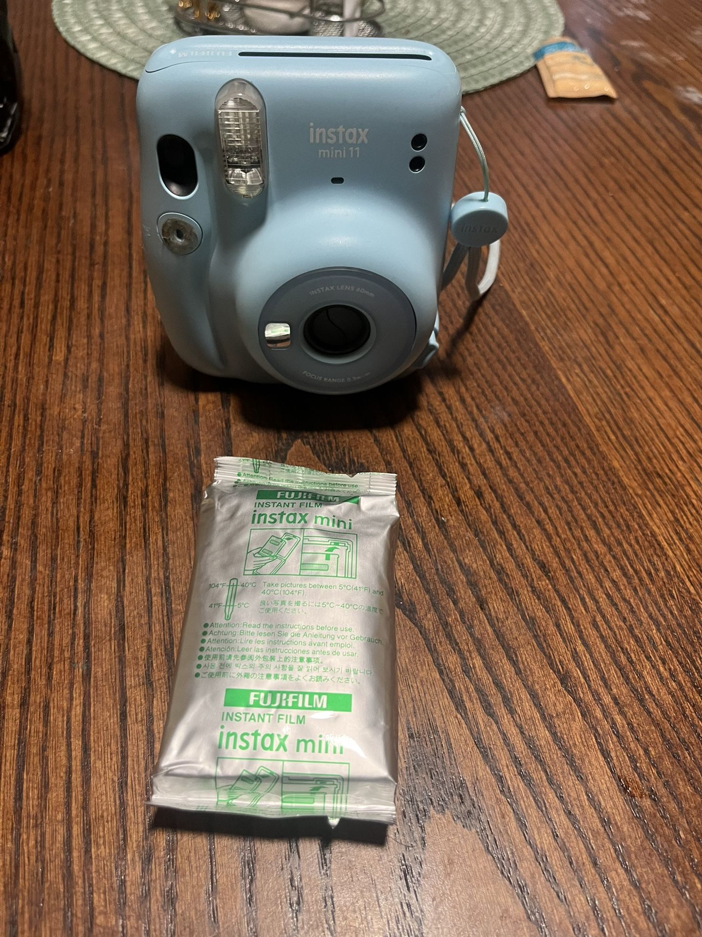 Instax Mini 11