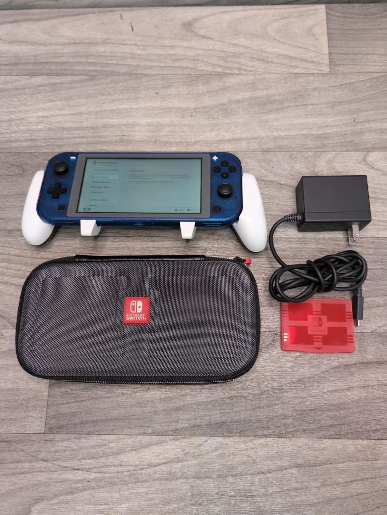 Nintendo Switch Lite w/ Custom Blue Clear Shell + Extras (A1D023035)