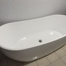 Bathtub And Faucet Set Mint