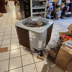 Working 4 Ton Heat Pump AC Unit And Air Handler