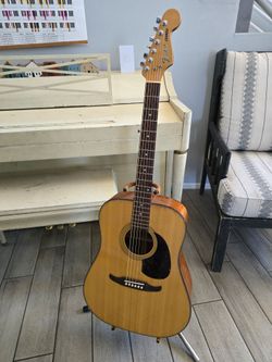 Fender Redondo vintage acoustic guitar- Made in Japan