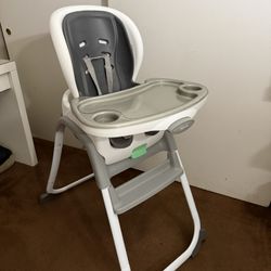 HIGH CHAIR