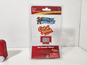 Fidget Spinners, Vintage Yo-Yo, Etch A Sketch, Hasbro game, water game
