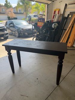 Solid wood entry table