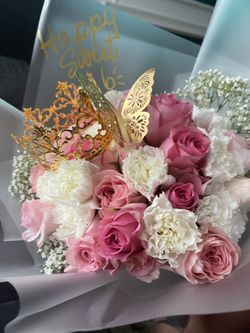 natural flower arrangements