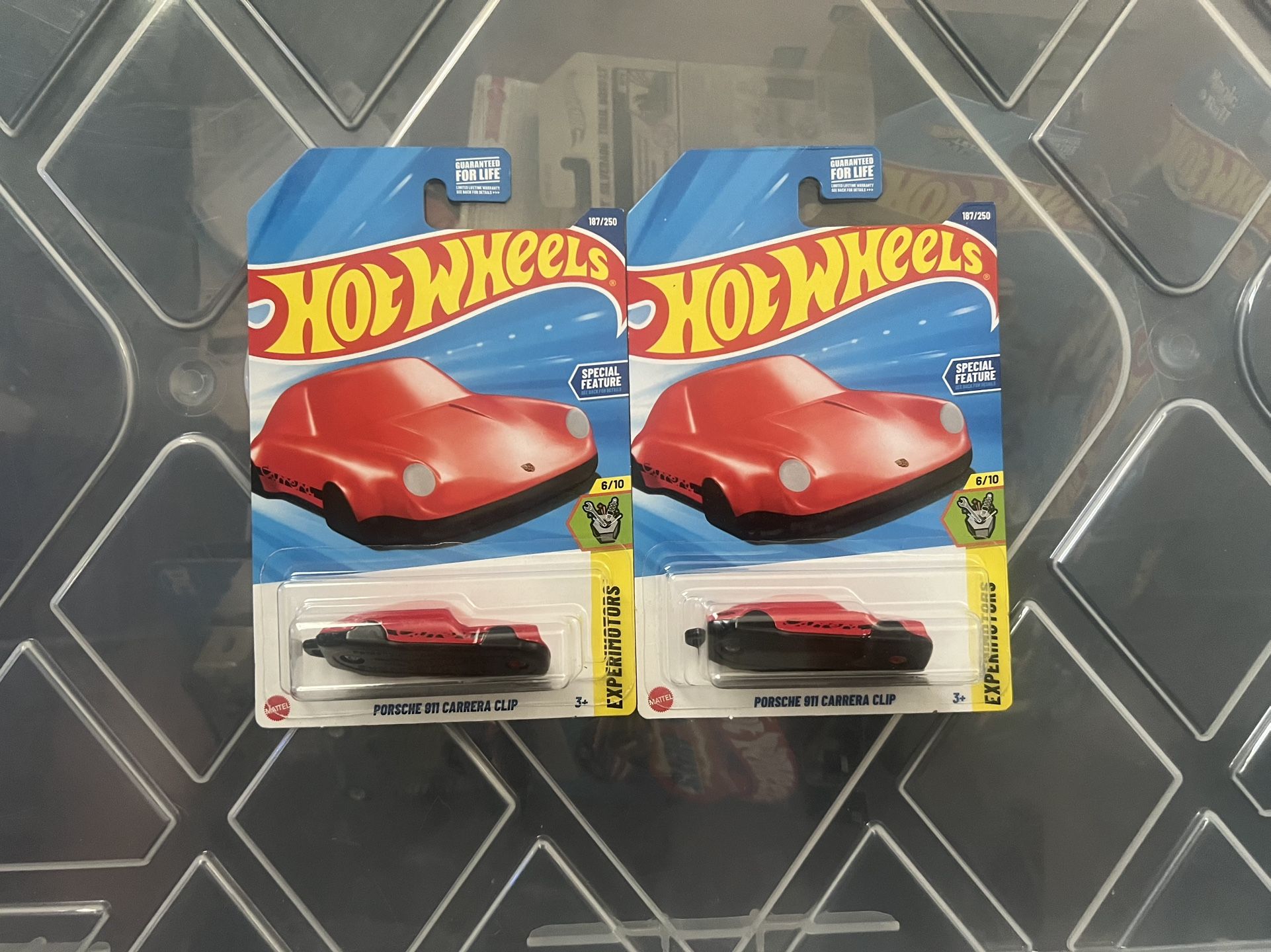 Hot Wheels Porsche 911 Carrera Clip