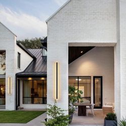 Ivy Bronx Barde Slender Sideway Outdoor Hardwired Bar Wall Sconce with LED Light Source