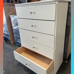 Dresser/ Five drawers dresser