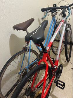 Ten speed bikes