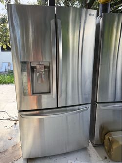 LG refrigerator