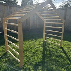 Large 5 piece Pikler Montessori Triangle climbing structure